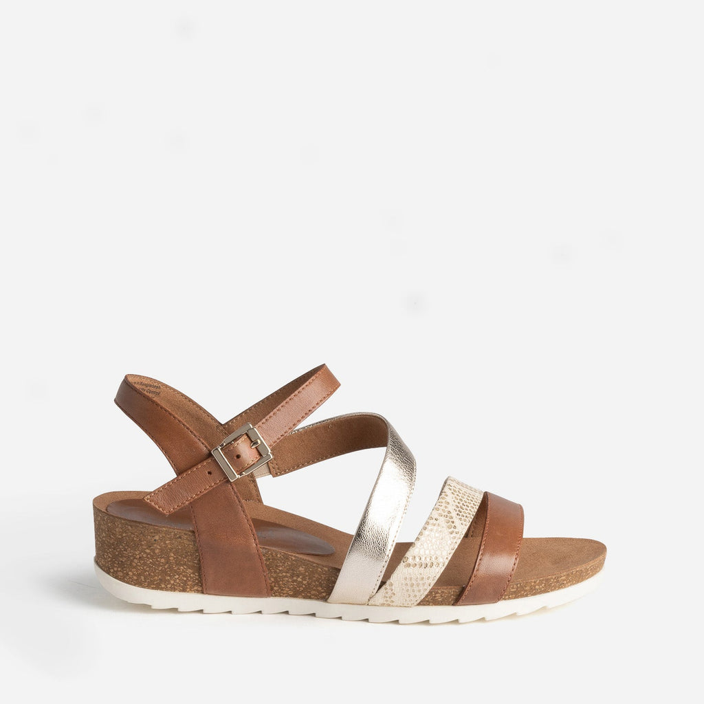Sandale compensée CAPRICE camel et doré en cuir - 1