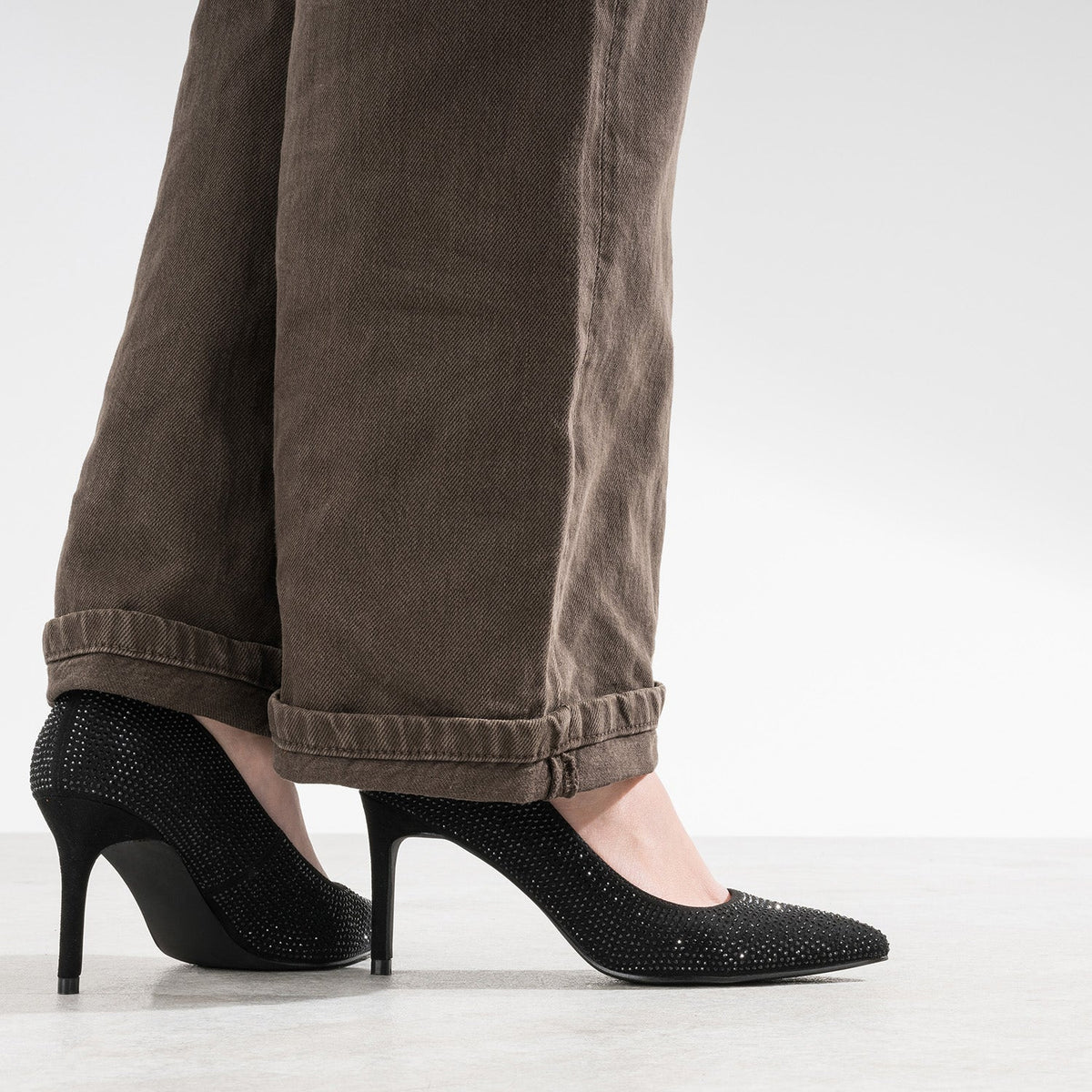 Escarpin stiletto noir décor strass noir - 2