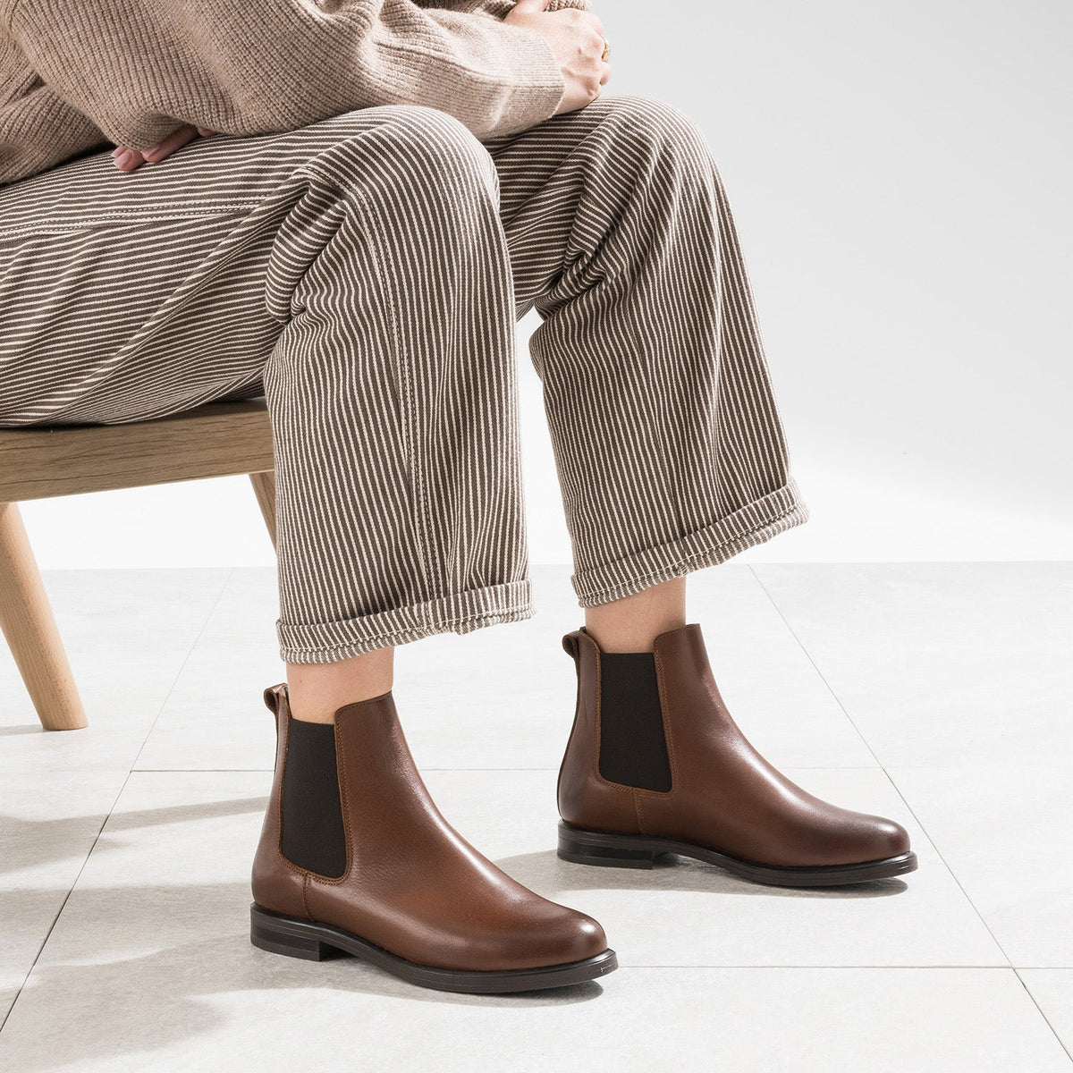 Chelsea boots noir cuir - 4