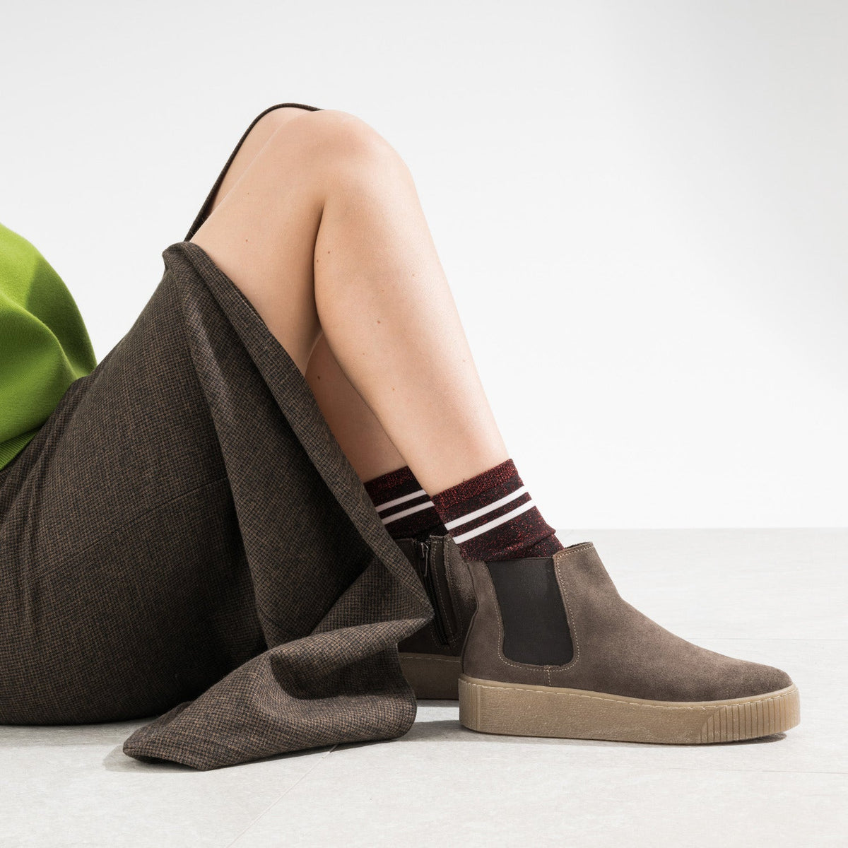 Chelsea boots marine cuir velours semelle effet crêpe - 4