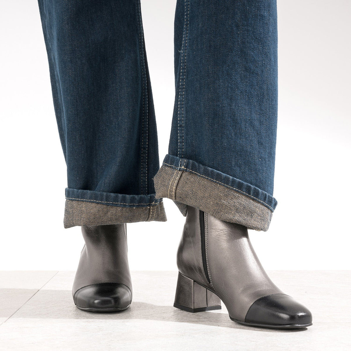Boots noir cuir bout verni - 4